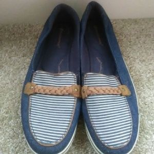 GUC pair of Denim Loafers (Size 8.5 Women's)